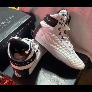 Ryderwear D- Max sneakers NIB
